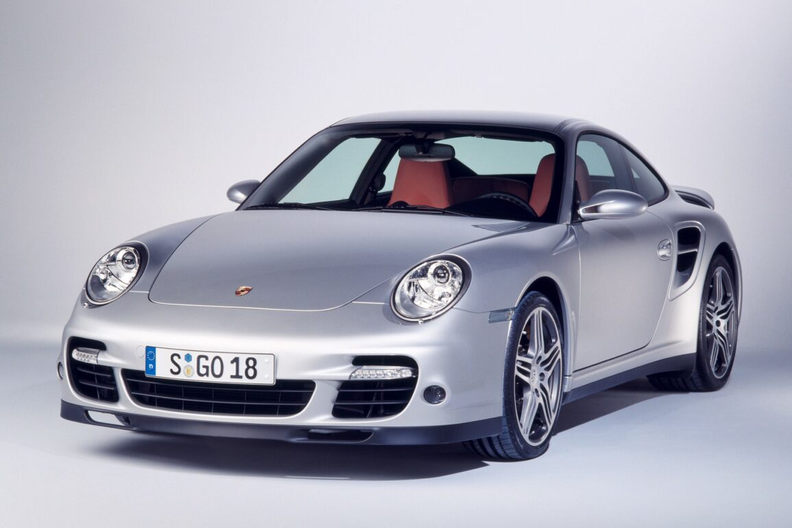 Porsche 911 (997) - Ultimate Model Guide