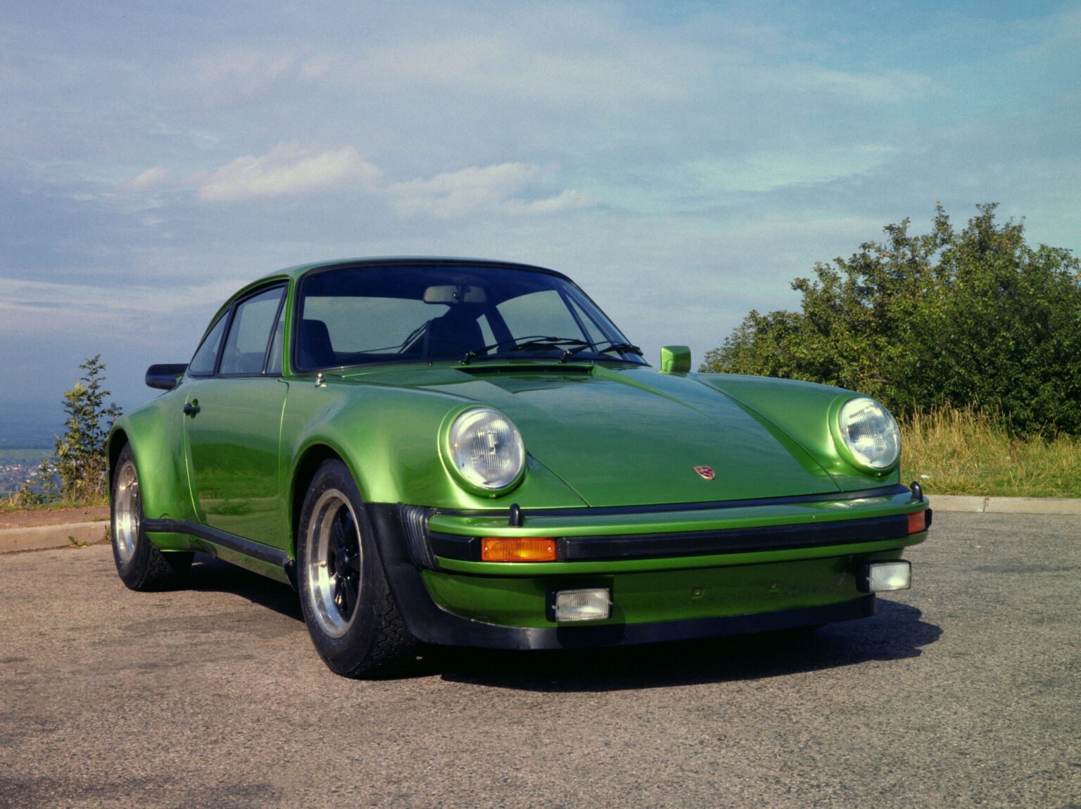 Porsche 911 Turbo 3.0 (930) (1975 - 1977)