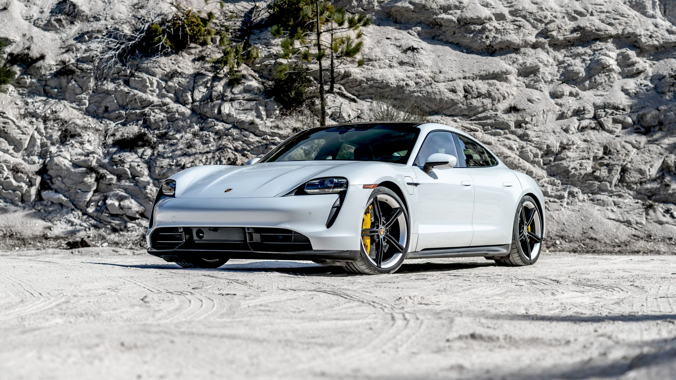 Porsche Taycan Turbo and Turbo S Guide - Ultimate Guide