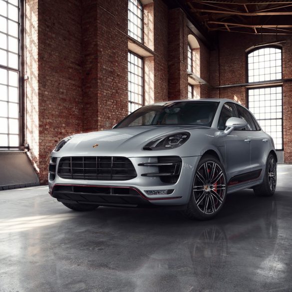 2016 Porsche Macan Option Codes