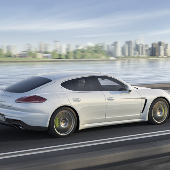 2016 porsche panamera