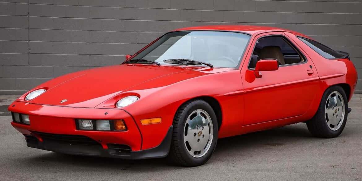 1984 Porsche 928 S Technical Specifications