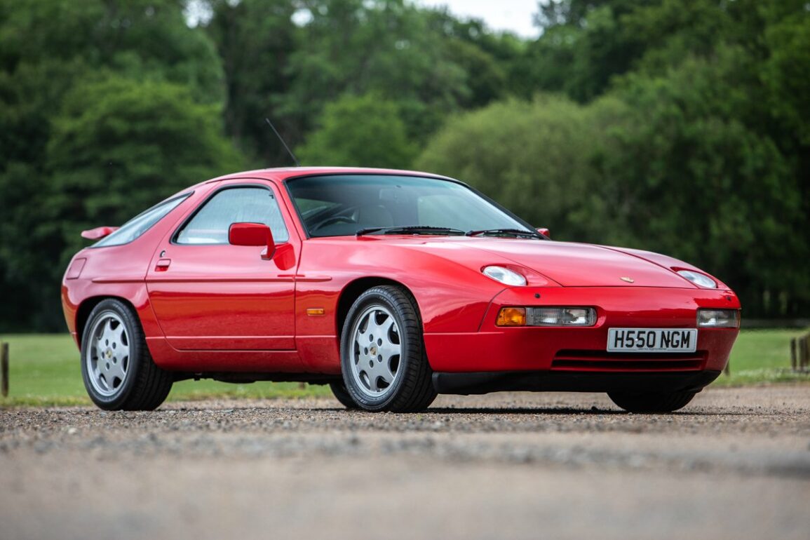 Porsche 928 - Research Hub