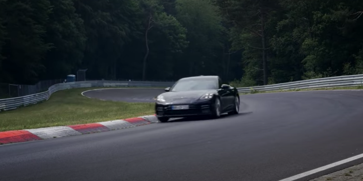 New Panamera achieves lap record on the Nürburgring Nordschleife