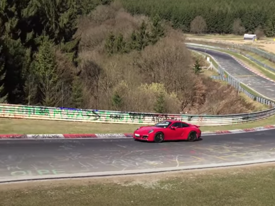 Porsche 911 Carrera GTS Nordschleife