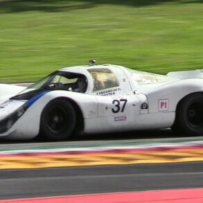 1968 Porsche 908 LH Flat-8 Engine Sound - Warm Up, Accelerations & Downshifts