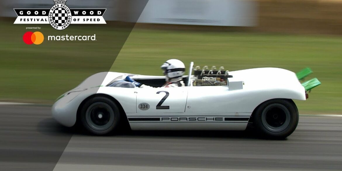 Porsche 909 Bergspyder roars up FOS hill