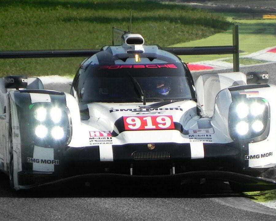 Porsche 919 Hybrid LMP1 In Action On Track - V4 Turbo Engine Sound