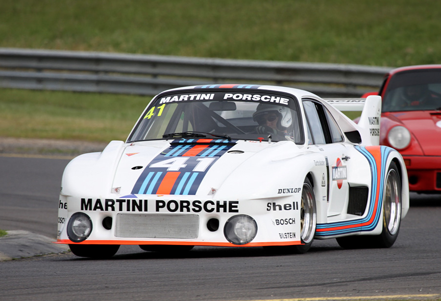 Porsche 935/77