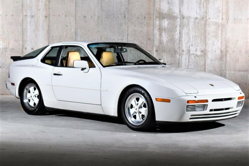 Porsche 944 Turbo Coupe Archives - Stuttcars