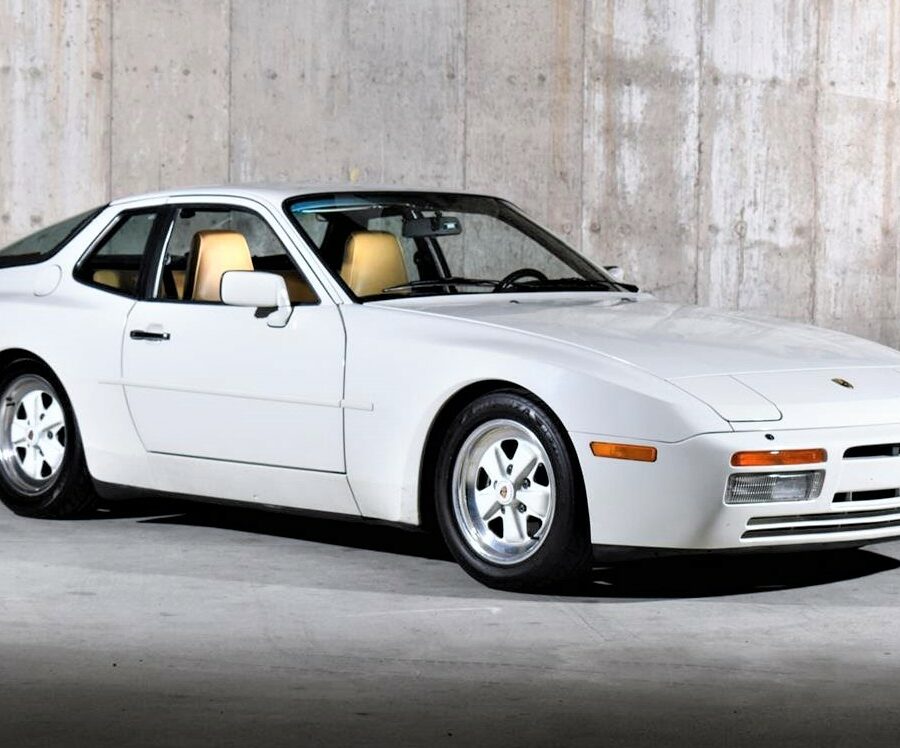 1986 Porsche 944 Turbo Coupe Specs