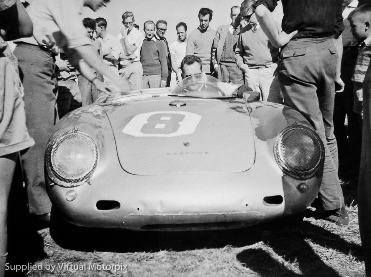 #8 Porsche 550 Spyder