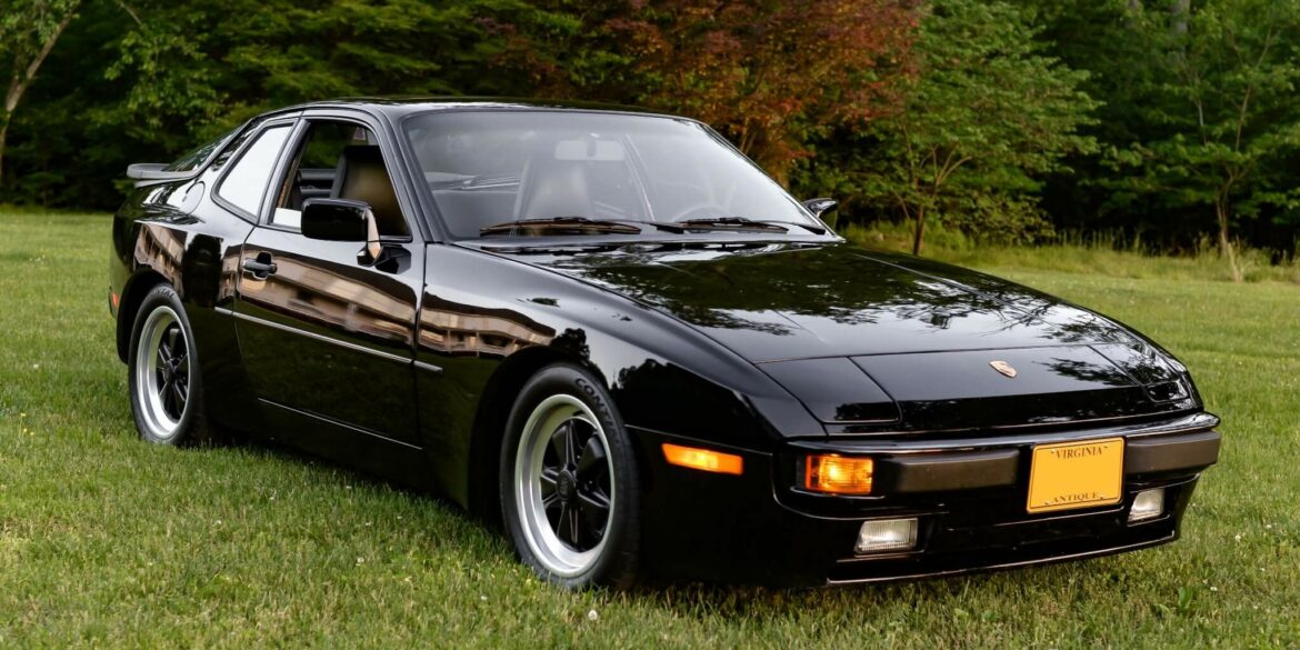 Porsche 944 Coupe (1985) – Specifications