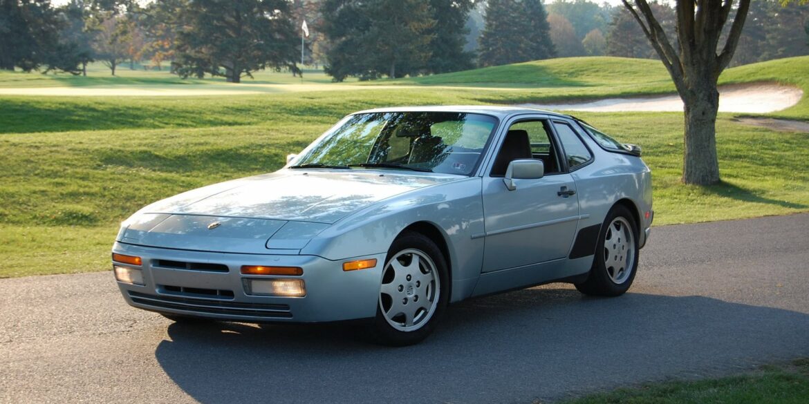 Porsche 944 S2 Coupe (1991) – Specifications