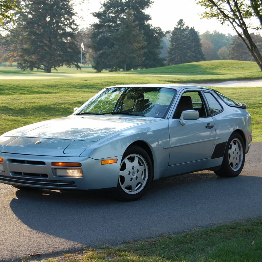 Porsche 944 S2 Coupe (1991) – Specifications