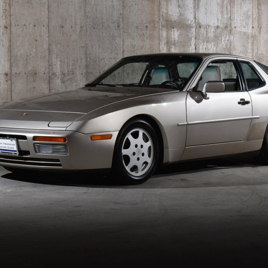 Porsche 944 Turbo Coupe (1989) – Specifications