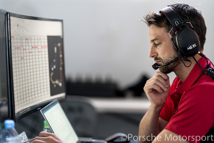 Earl Bamber, Team Principal of EBM, considers the race stats during the race