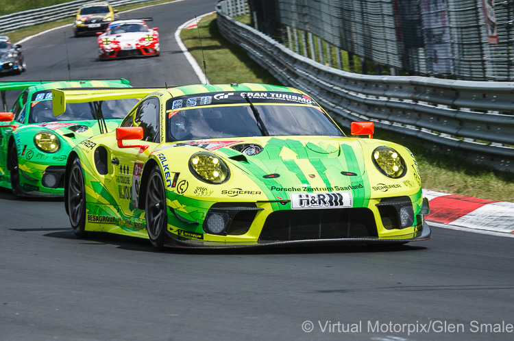 The #911 Manthey Racing Porsche 911 GT3 R of Bamber/Christensen/Estre/Vanthoor is followed by the #1 Manthey Racing Porsche 911 GT3 R of Pilet/Makowiecki/Tandy/Lietz