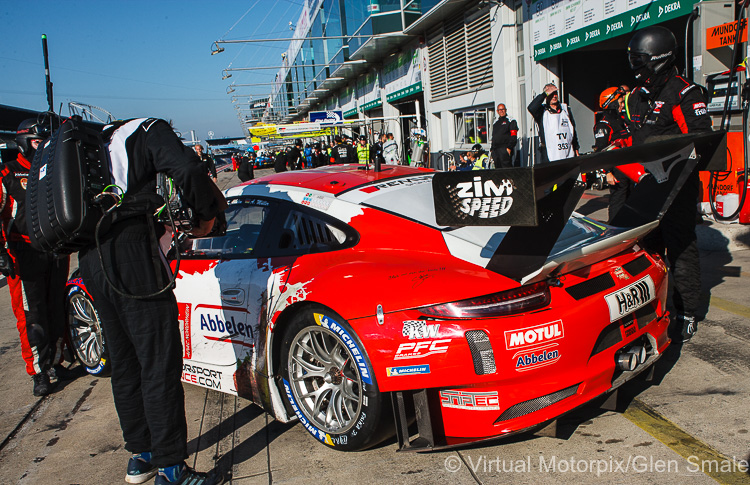 The #30 Frikadelli Racing Porsche 911 GT3 R was driven by Klaus Abbelen, Alexander Müller, Robert Renauer and Thomas Preining