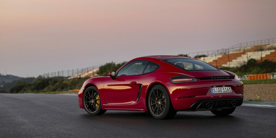 Porsche 718 Cayman GTS (2021) – Specifications