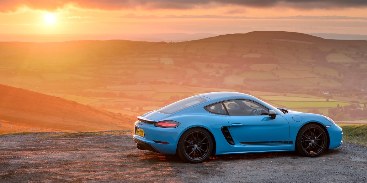 Porsche 718 Cayman T (2020) – Specifications