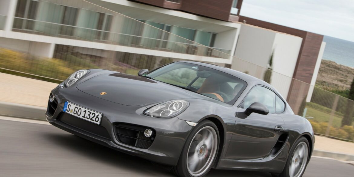 Porsche Cayman S (2015) – Specifications