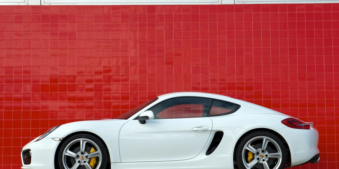 Porsche Cayman S (2016) – Specifications