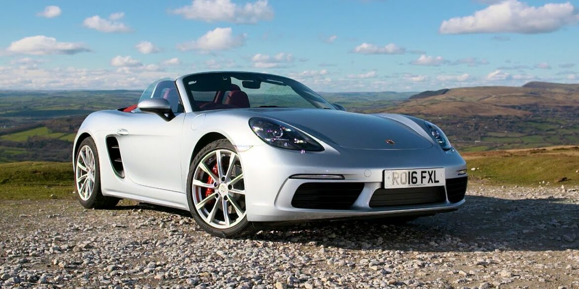 VIDEO: Porsche Boxster S Review (Top Gear)