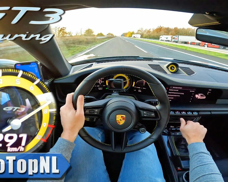 Manual Porsche 992 GT3 Autobahn Top Speed Run