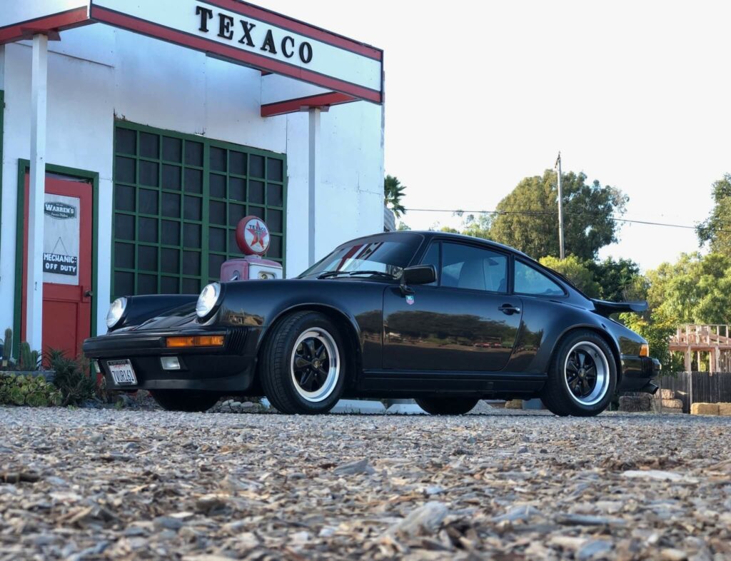 Porsche 911 25th Anniversary Edition