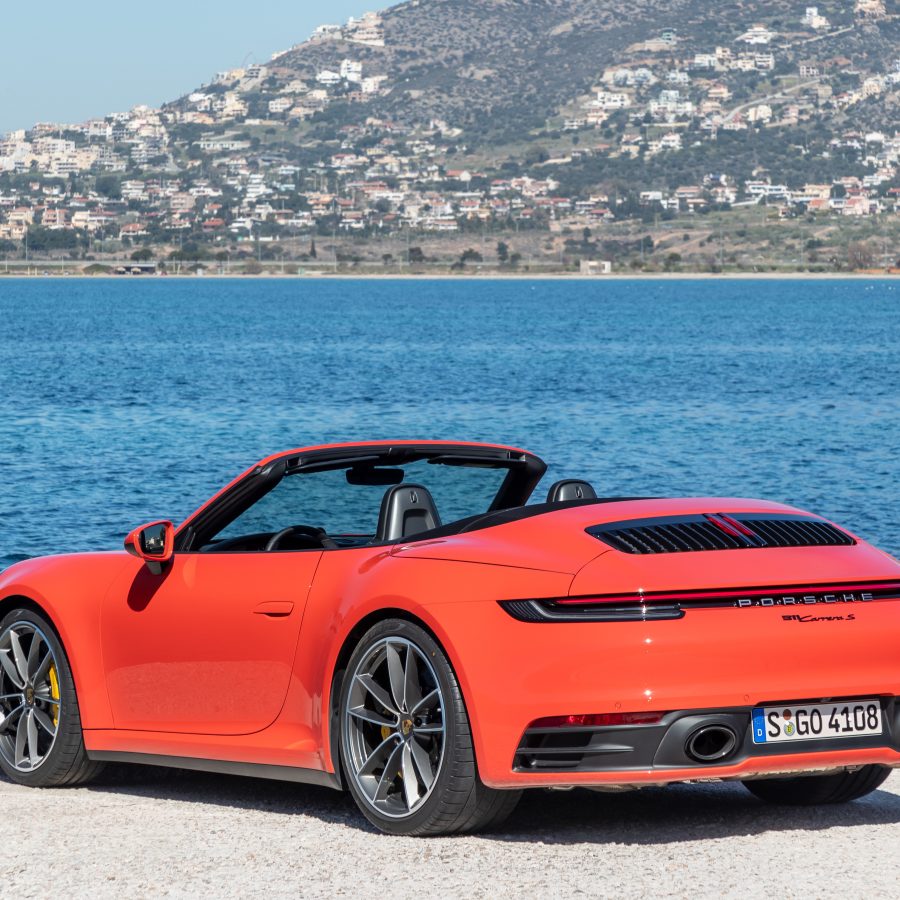 Porsche 911 Carrera S Cabriolet 2