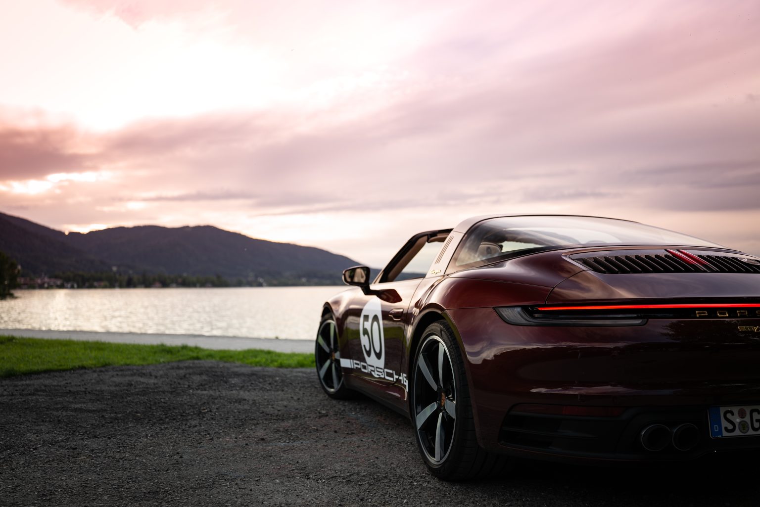 Porsche 911 Targa 4S Heritage Design Edition