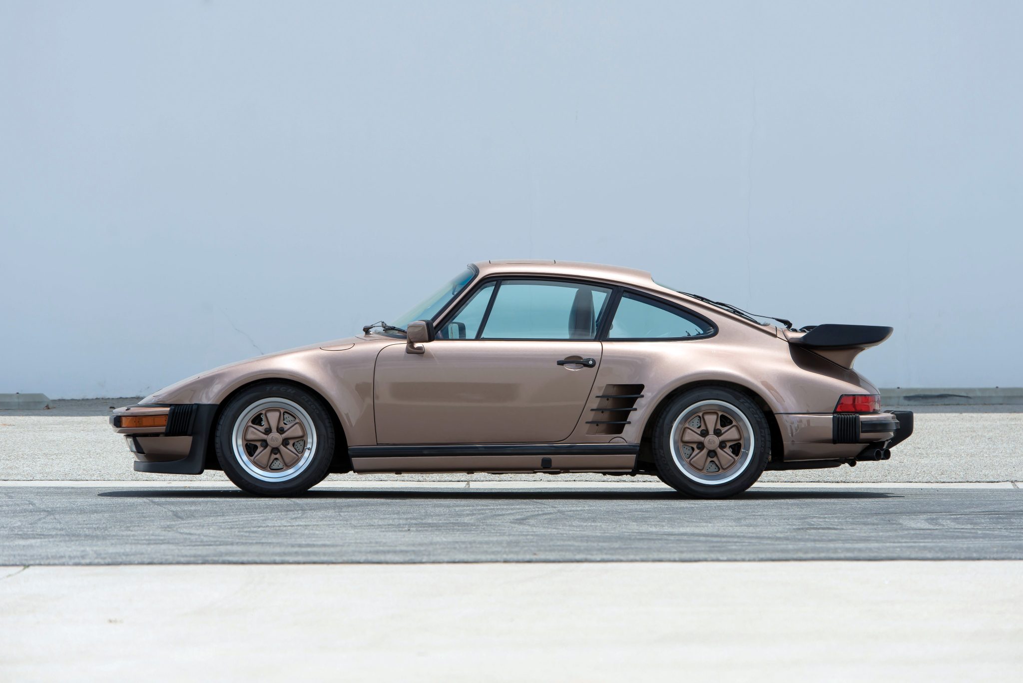 Porsche 930 flachbau