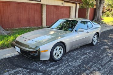 Up For Grabs: 50k-Mile 1988 Porsche 944 S