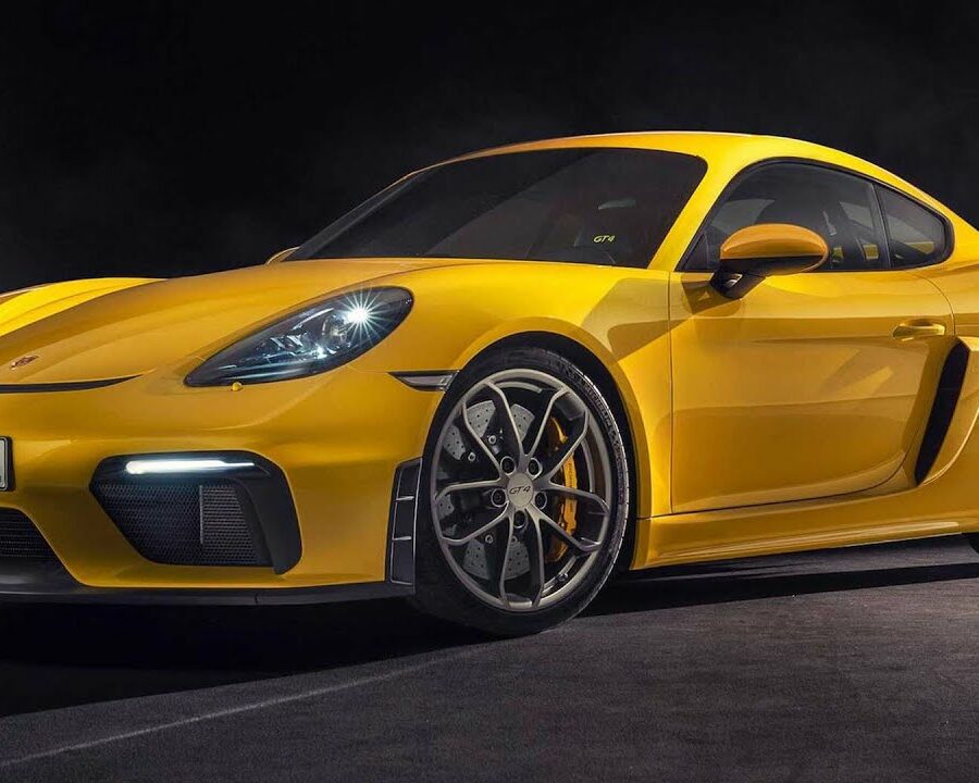 2023 Cayman GT4