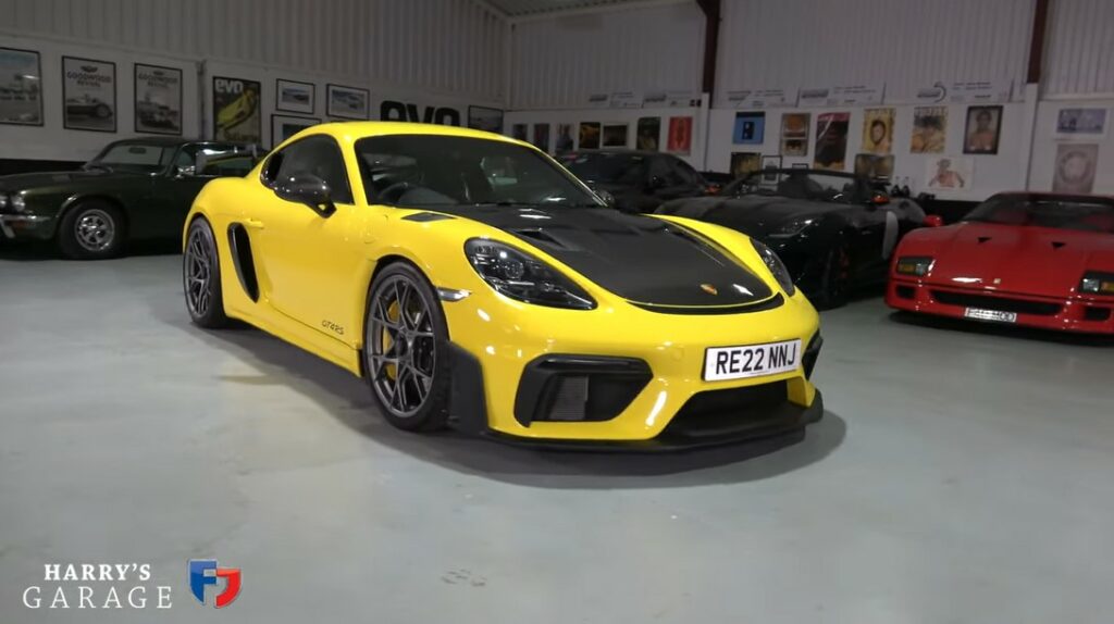 VIDEO Porsche Cayman GT4 RS Review