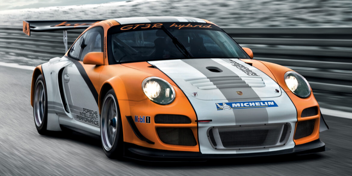 Porsche Of The Day: 2010 Porsche 911 GT3 R Hybrid