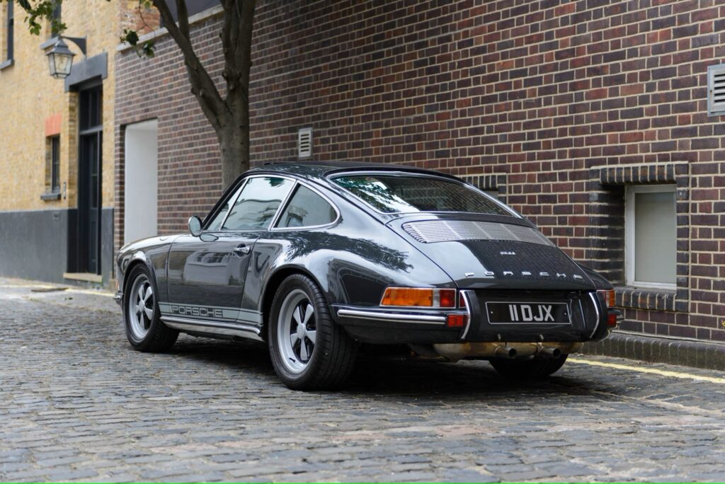 Porsche Of The Day: 1984 Porsche 911 3.2 By Retro Works