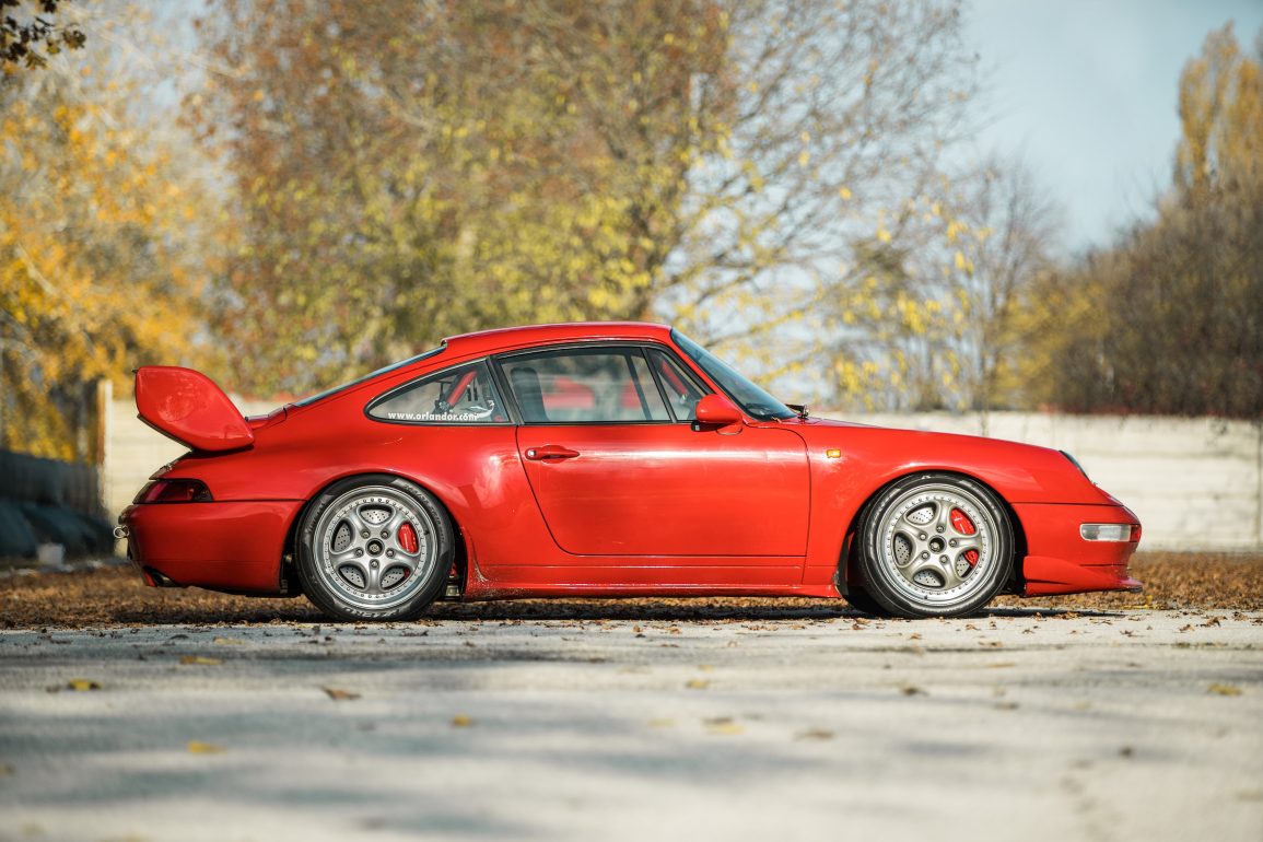 Porsche Of The Day: 1995 Porsche 911 Carrera RS Clubsport