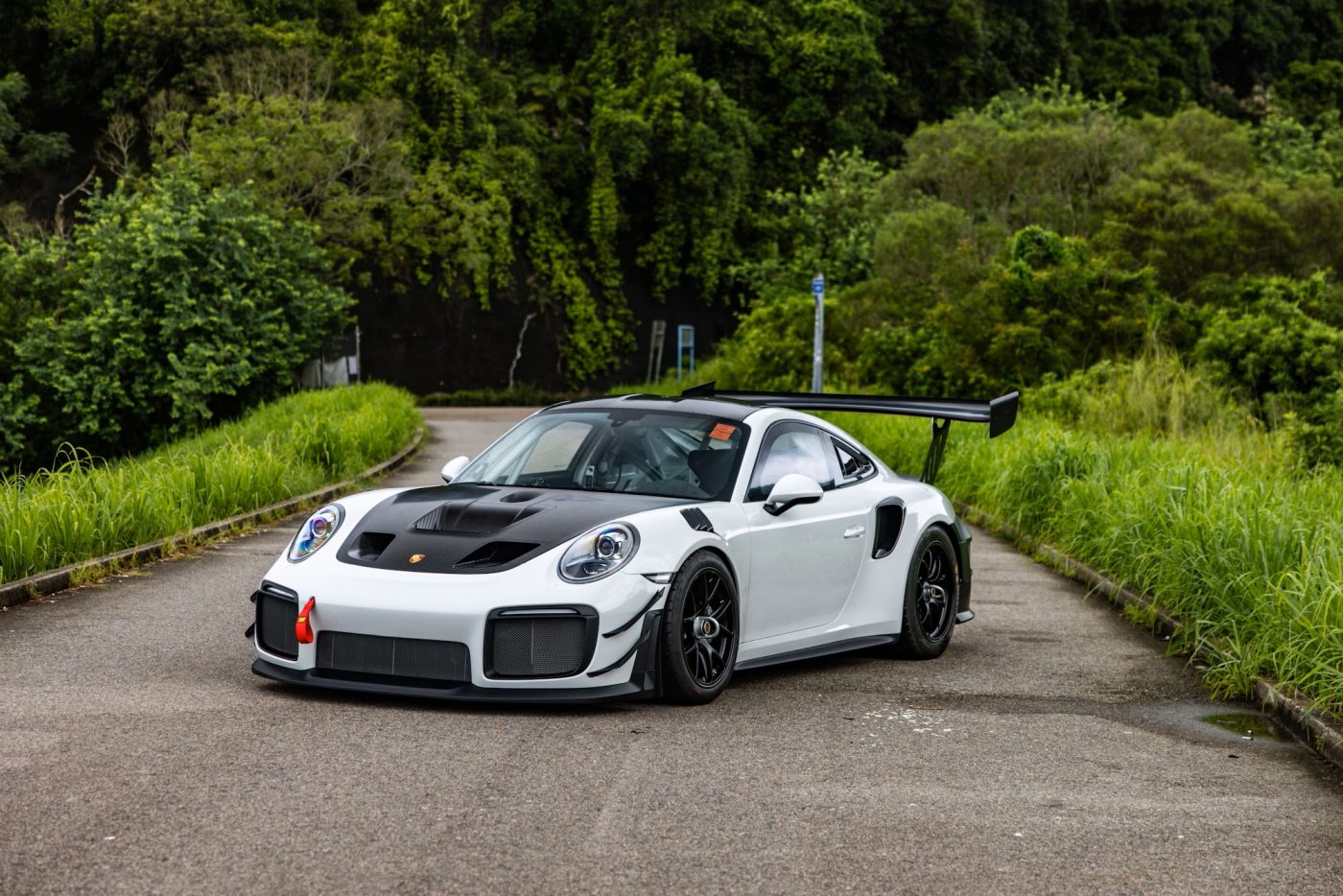 Delivery Mileage 2019 Porsche 911 GT2 RS Clubsport Up For Sale