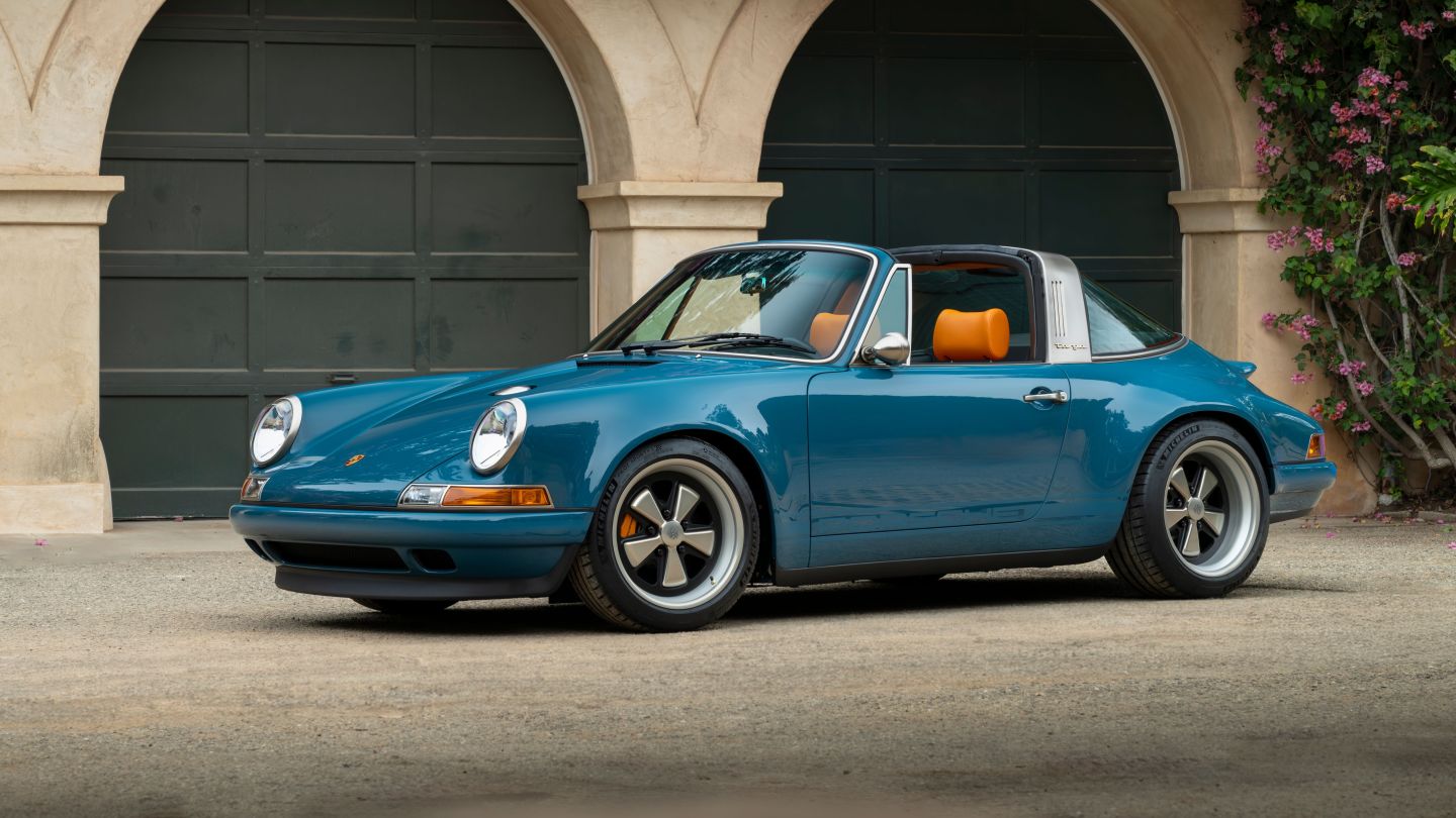 Porsche-911-Reimagined-by-Singer