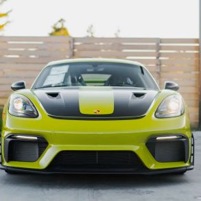 2023-Porsche-GT4RS-Linden-Green