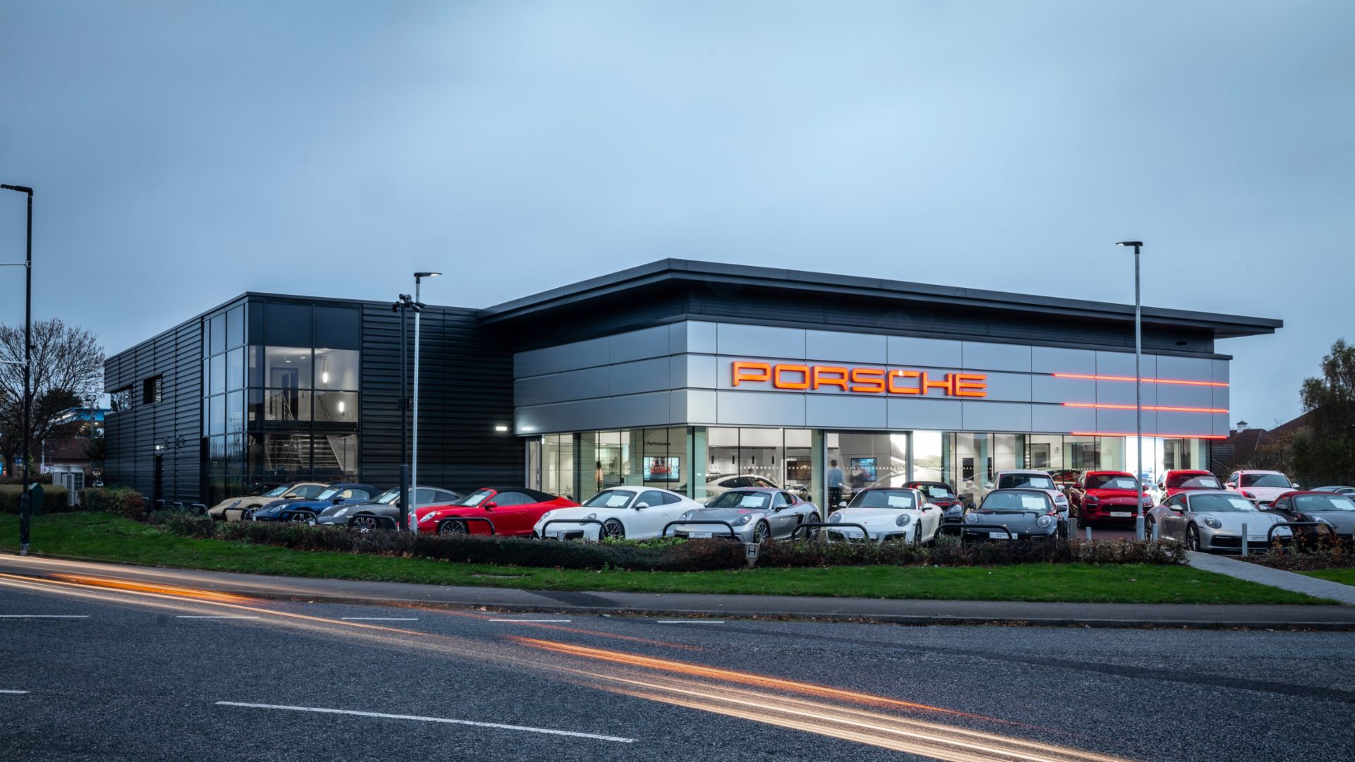 Porsche Satellite Centre, York, Great Britain, 2021, Porsche AG