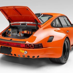 Three-quarter rear view of the E Porsche 911 restomod by Ruffian Cars