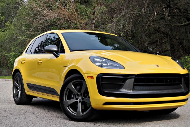 2023-Porsche-Macan-T